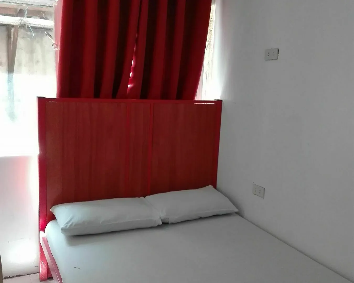 Stay Malate Manila 2*,