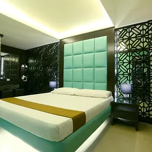 Ava Malate ** Manila